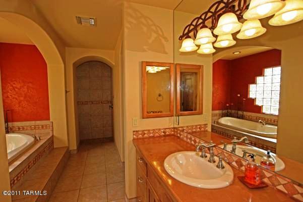 680 East Rudasill Road Tucson, AZ 85704 - Photo 12 of 27 Gallery Image 12