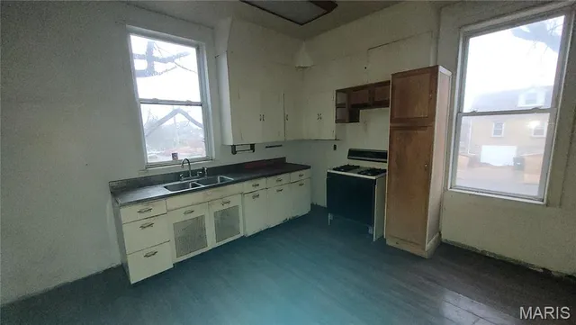 $74,900 | 3726 Osceola Street, St. Louis, MO 63116