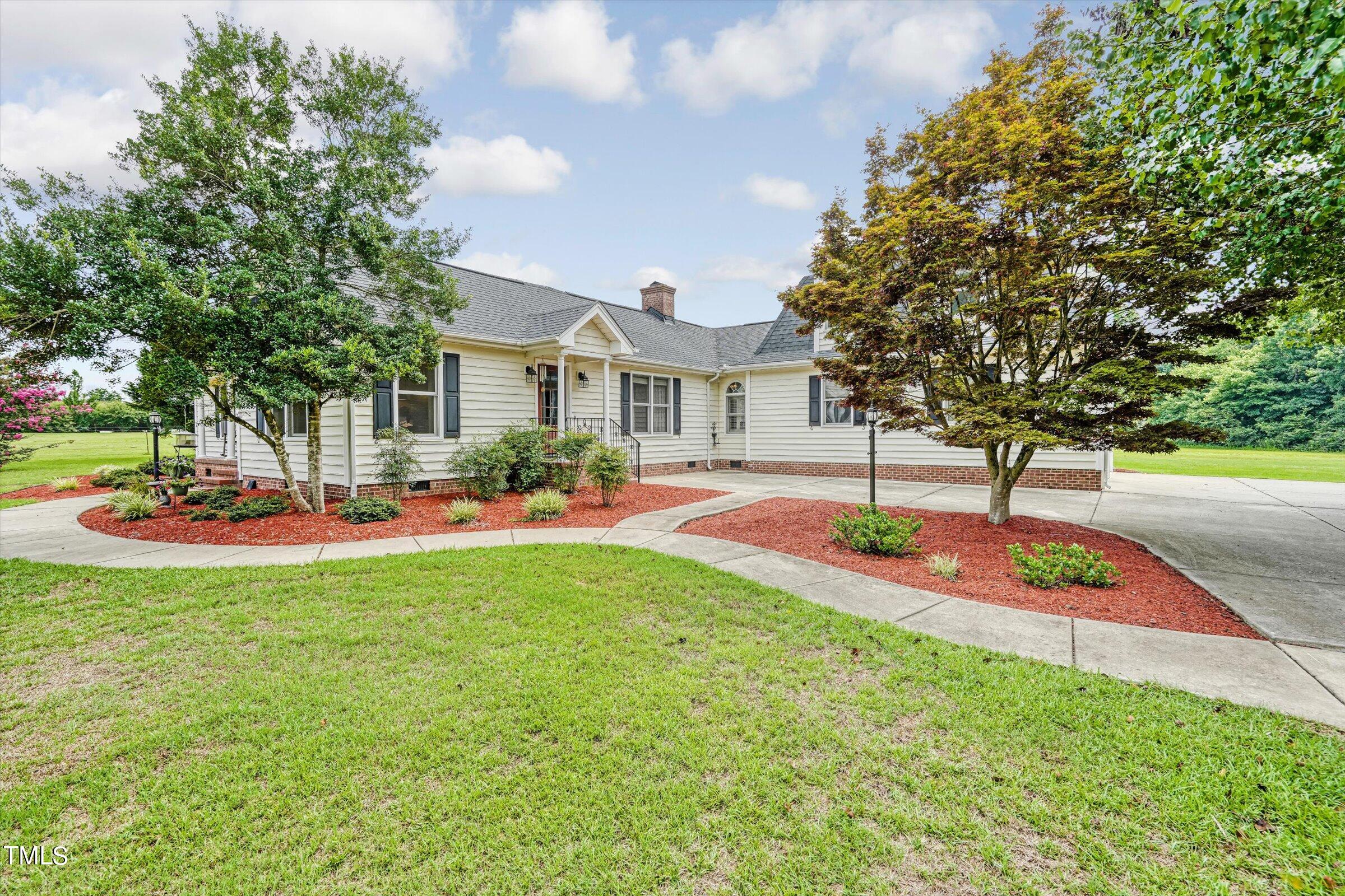 1389 Hobson Road Dunn, NC 28334 - Photo 3 of 69 41-1389 Hobson Road-41