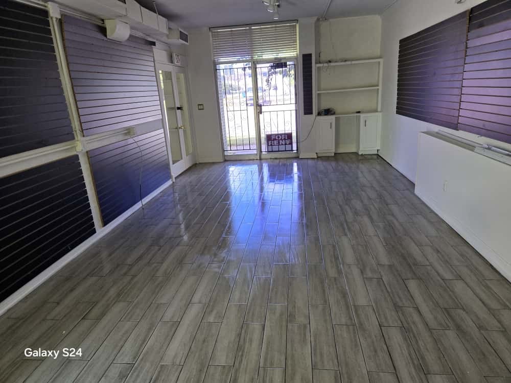 2423 Emancipation Avenue, Unit 2 Houston, TX 77004 - Photo 7 of 10