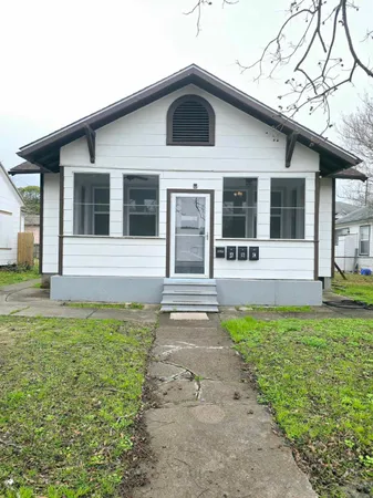$319,000 | 3125 Illinois Street, Baytown, TX 77520