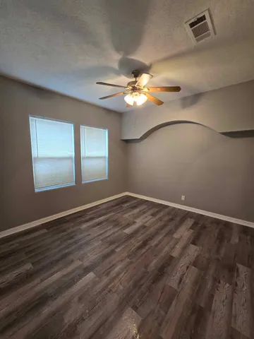 $319,000 | 3125 Illinois Street, Baytown, TX 77520