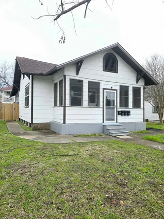 $319,000 | 3125 Illinois Street, Baytown, TX 77520