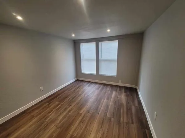 $319,000 | 3125 Illinois Street, Baytown, TX 77520