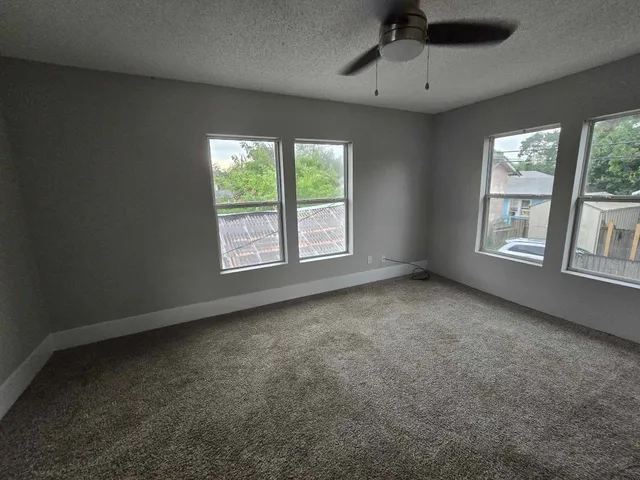 $319,000 | 3125 Illinois Street, Baytown, TX 77520