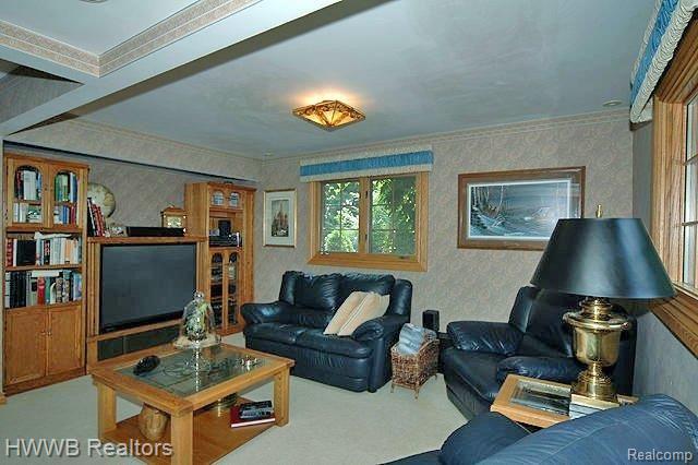 32023 Mountain View Road Franklin, MI 48025 - Photo 13 of 25 Family Room.jpg