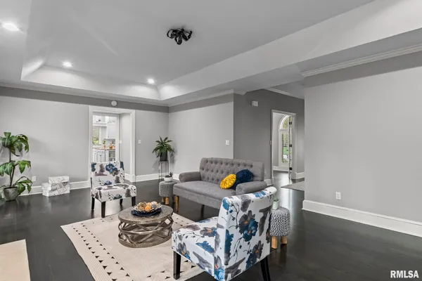 $645,000 | 804 Fairfax Court, Springfield, IL 62702