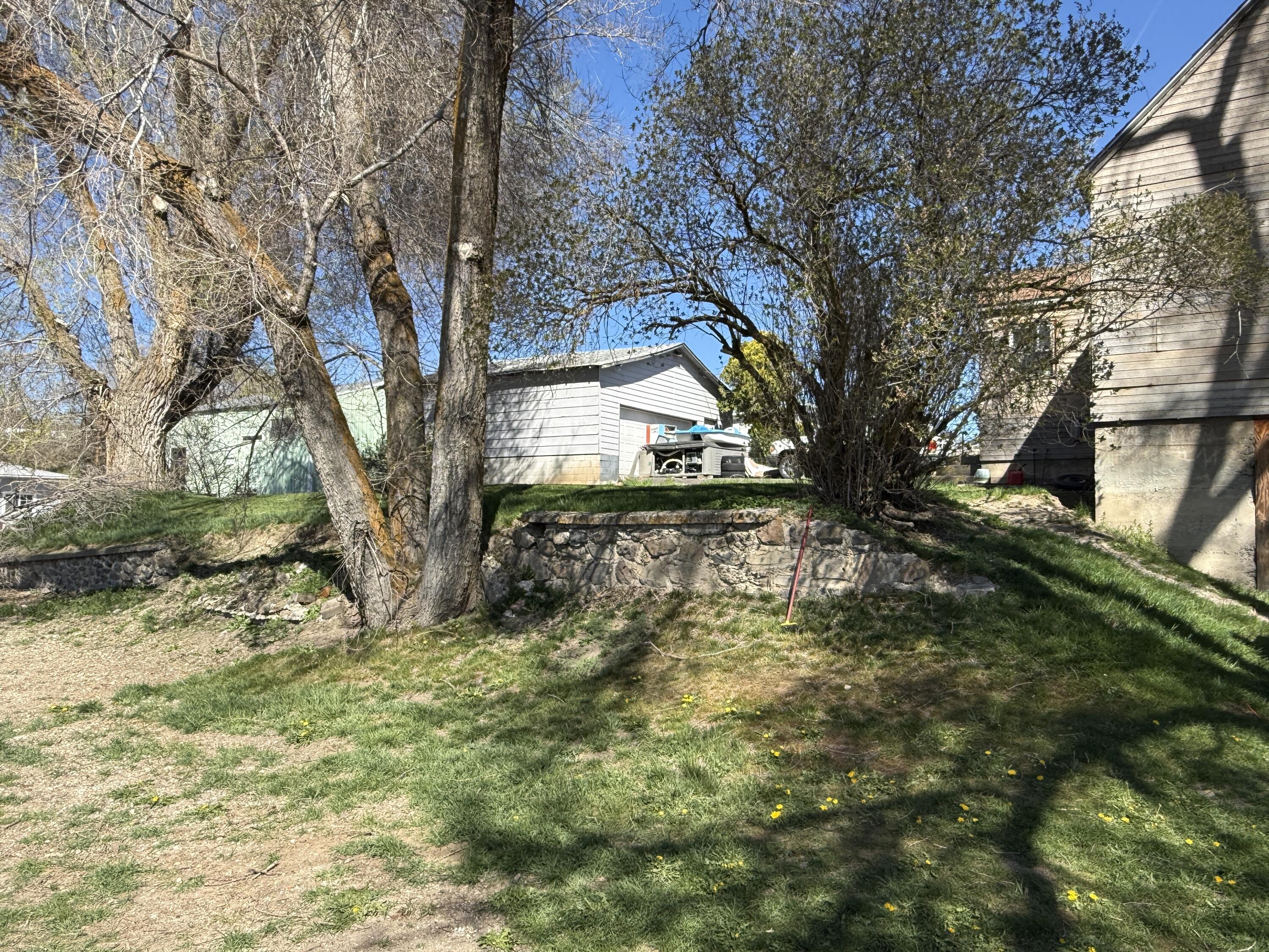 1740 Riverside Drive Klamath Falls, OR 97601 - Photo 22 of 30 22