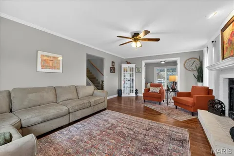 $649,900 | 1102 Lakeview Drive, Pacific, MO 63069