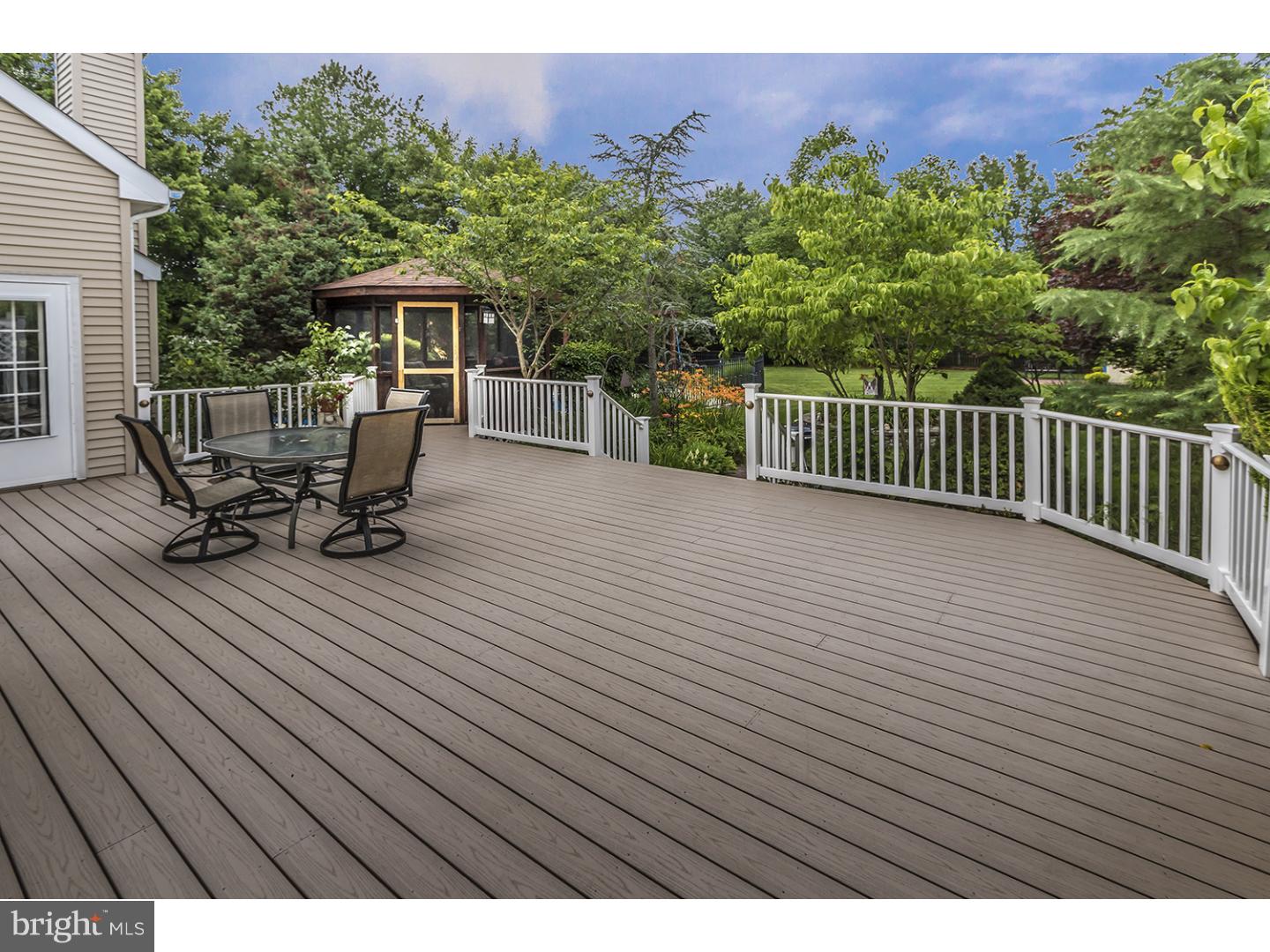 18 Brookwood Road Mount Laurel, NJ 08054 - Photo 20 of 25 Deck