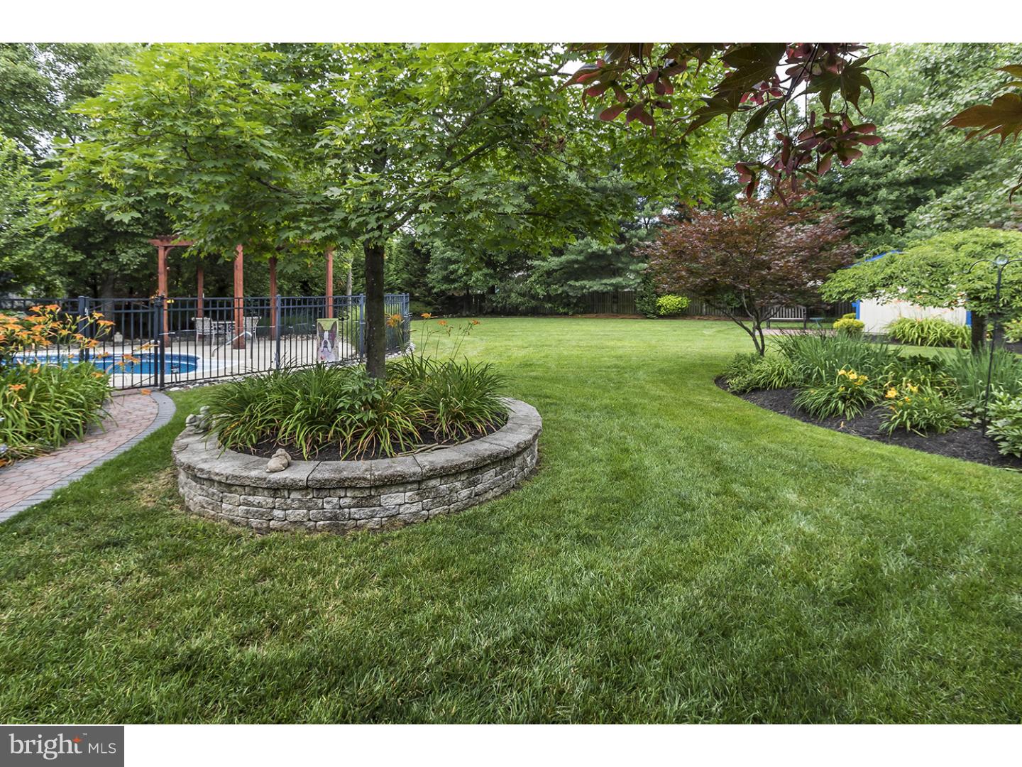 18 Brookwood Road Mount Laurel, NJ 08054 - Photo 25 of 25 Back Yard