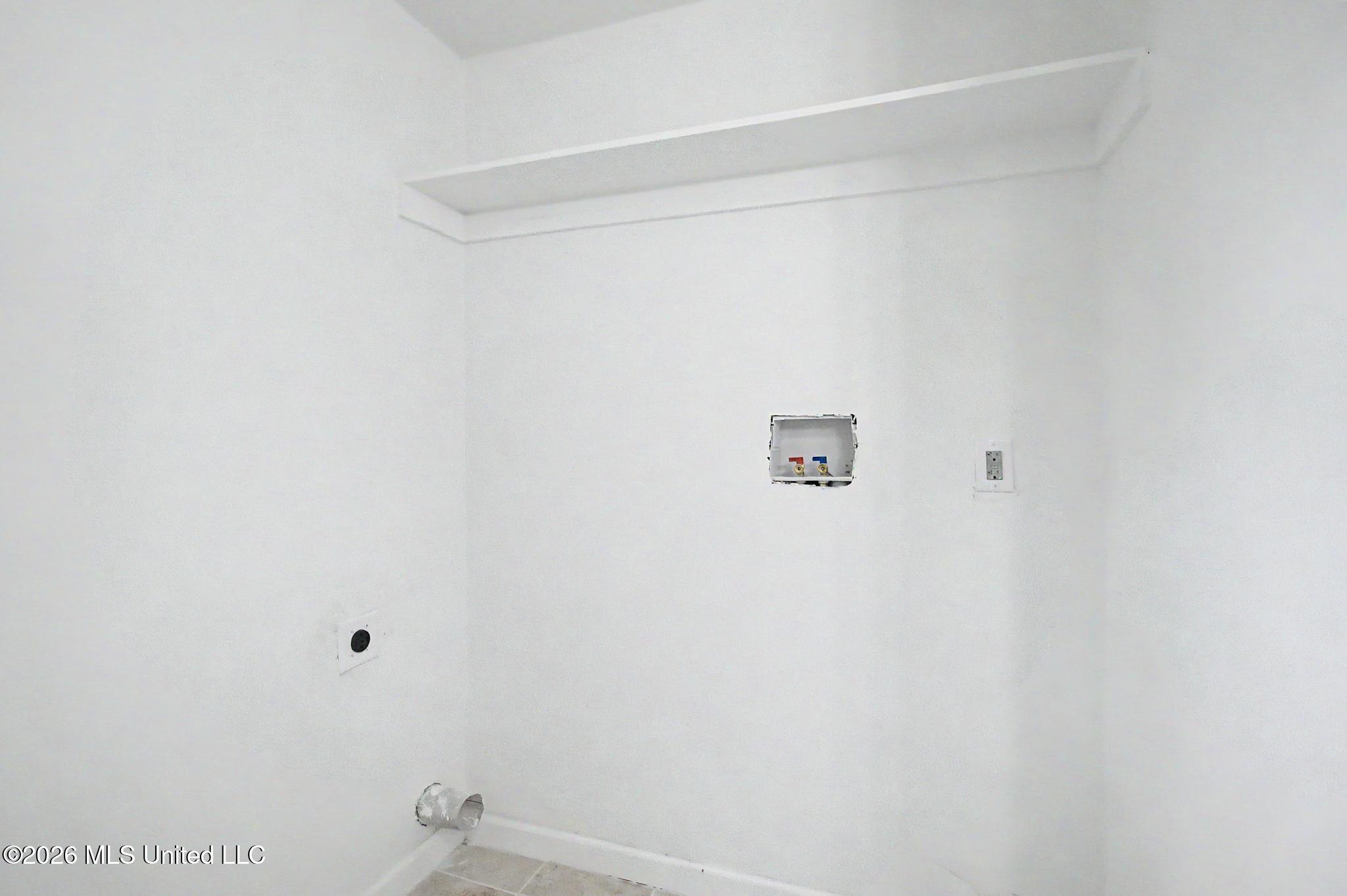 9424 Daisy Vestry Road, Unit 4 Biloxi, MS 39532 - Photo 6 of 16 Unit 4 (3)
