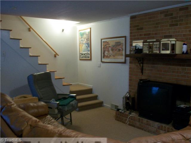 2664 Weymoth Road Winston-Salem, NC 27103 - Photo 10 of 11 Bonus. Basement Den