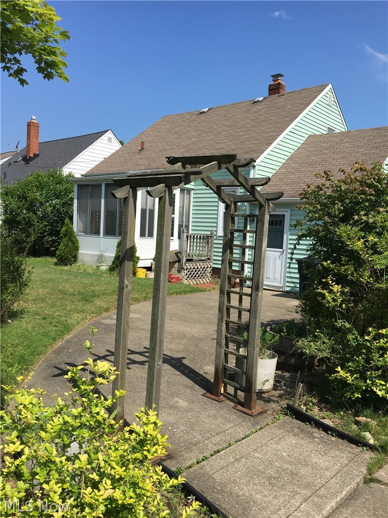 4856 Westbourne Road Cleveland, OH 44124 - Photo 25 of 27