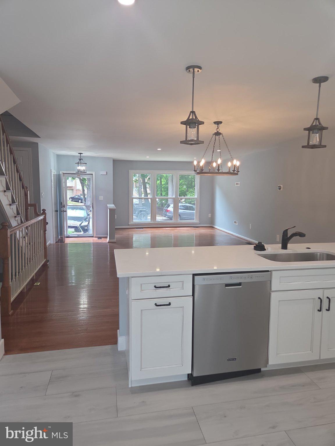7229 Olde Lantern Way Springfield, VA 22152 - Photo 20 of 32 Modern elegance meets open space.
