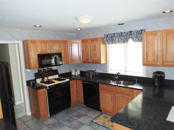65 Wilbur Drive Ashland, MA 01721 - Photo 14 of 30