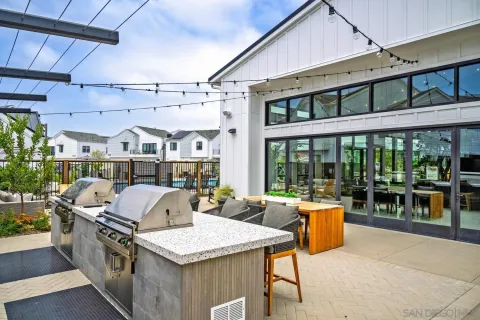 $1,549,999 | 1101 Catania Court, Unit 201, Encinitas, CA 92024