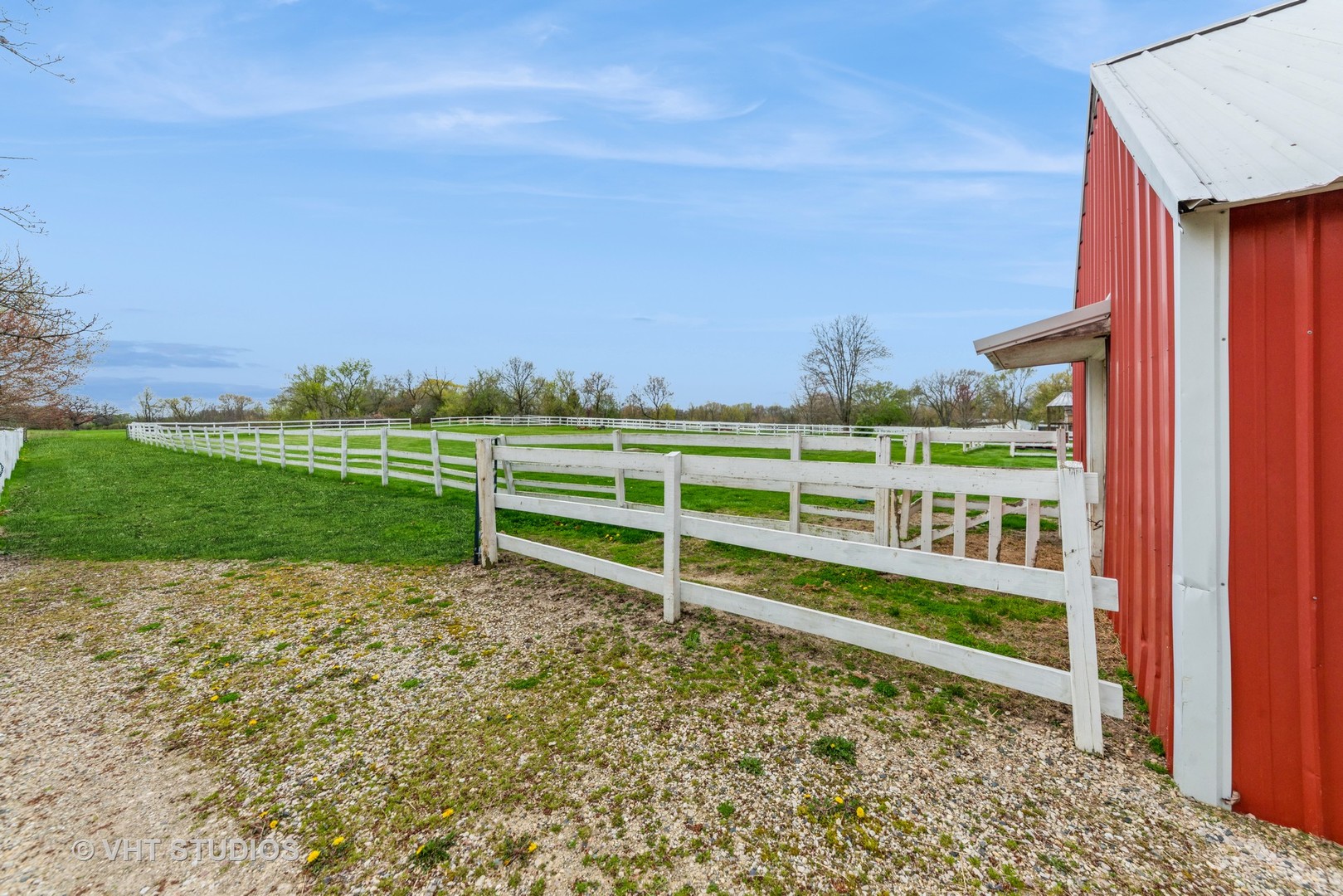 18629 West State Line Road Antioch, IL 60002 - Photo 45 of 51 a view of a yard with a wooden fence