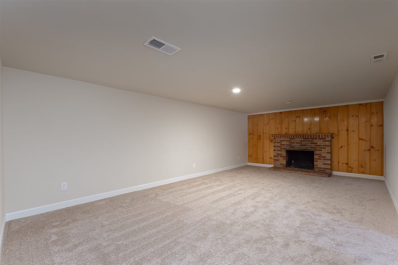 2121 North Bradley Road Spokane Valley, WA 99212 - Photo 13 of 20 Gallery Image 13