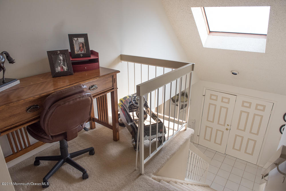 107 Almond Road Freehold, NJ 07728 - Photo 27 of 36 c21 (28 of 40)