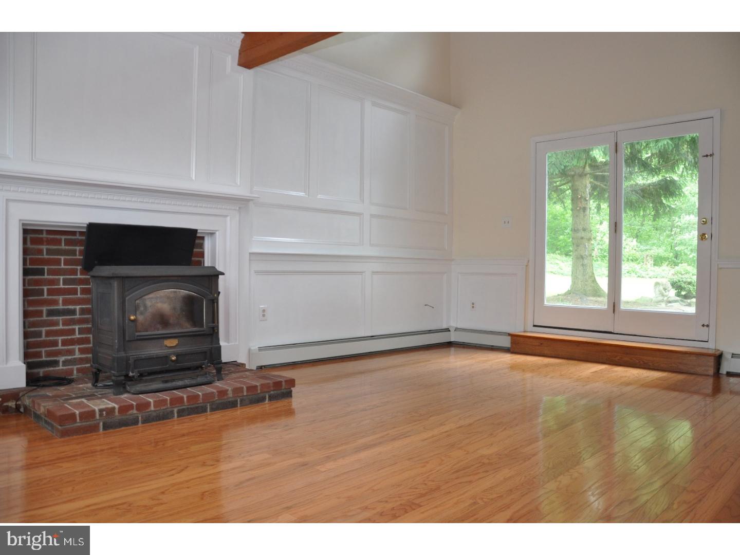 4863 Shimerville Road Emmaus, PA 18049 - Photo 3 of 15 Living Room