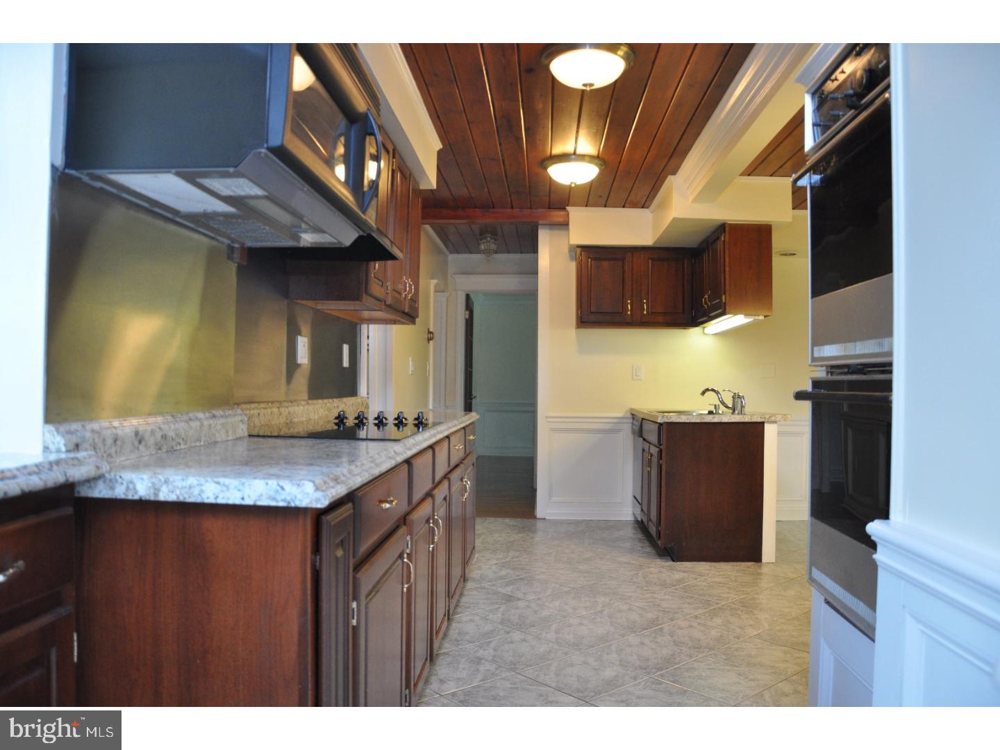 4863 Shimerville Road Emmaus, PA 18049 - Photo 7 of 15 Kitchen