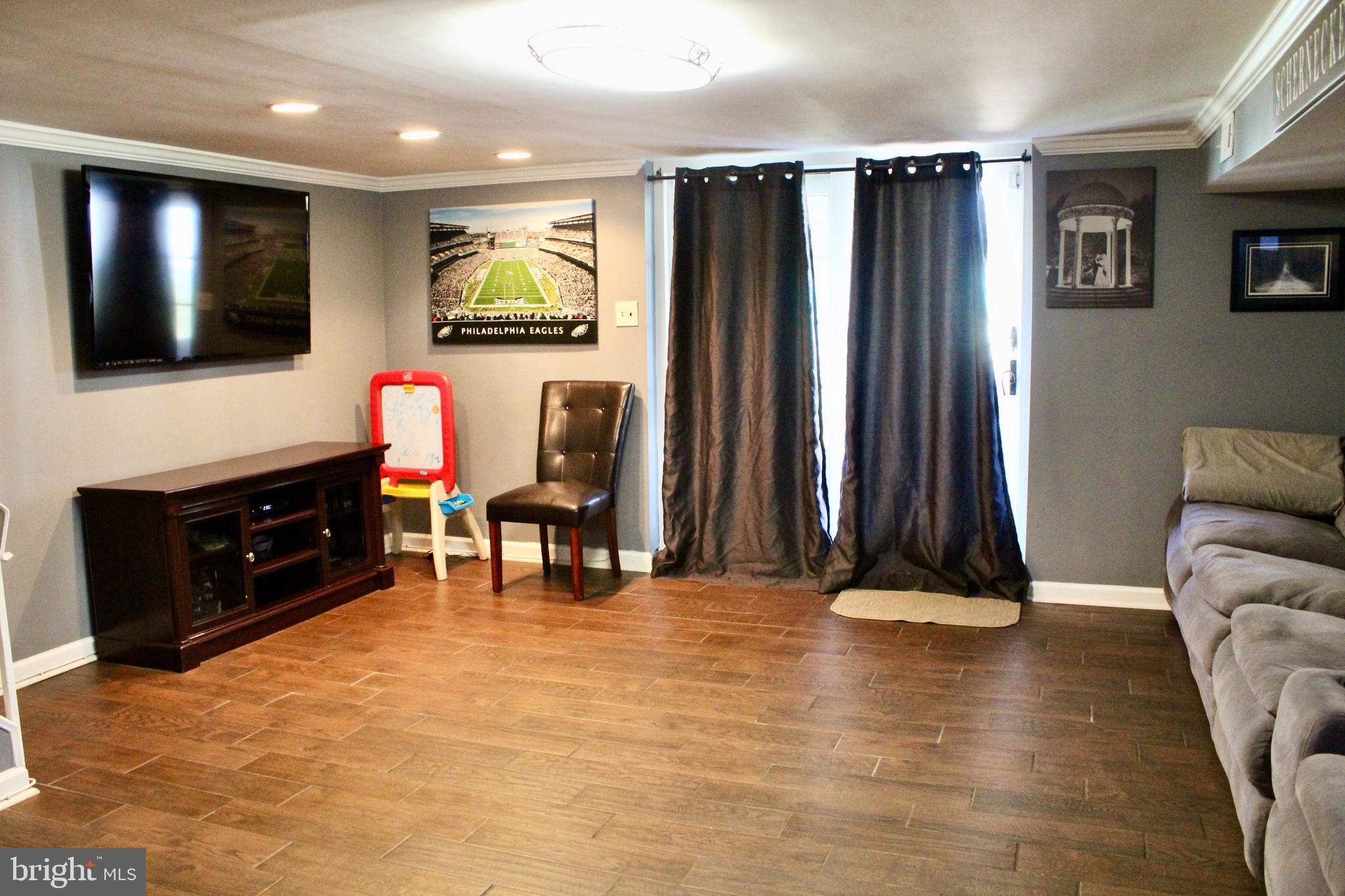 11864 Sewell Road Philadelphia, PA 19116 - Photo 23 of 27