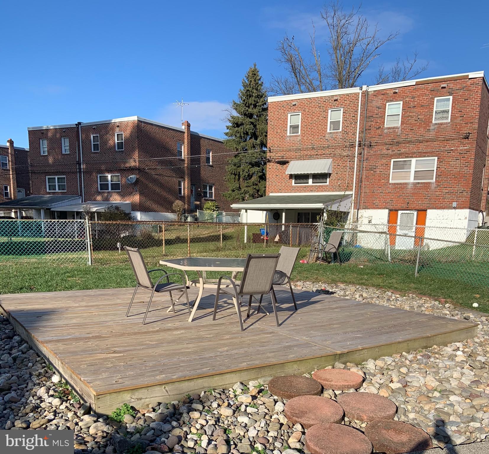 11864 Sewell Road Philadelphia, PA 19116 - Photo 25 of 27 New deck May 2020