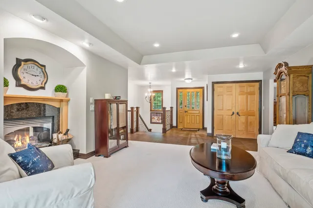 $739,900 | 7068 Lone Oak Lane, Sobieski, WI 54171