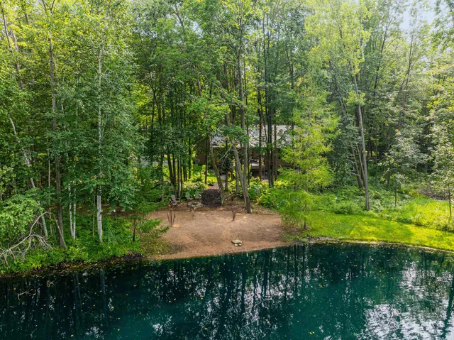 $739,900 | 7068 Lone Oak Lane, Sobieski, WI 54171