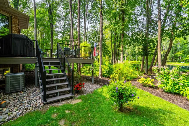 $739,900 | 7068 Lone Oak Lane, Sobieski, WI 54171