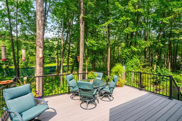 $739,900 | 7068 Lone Oak Lane, Sobieski, WI 54171