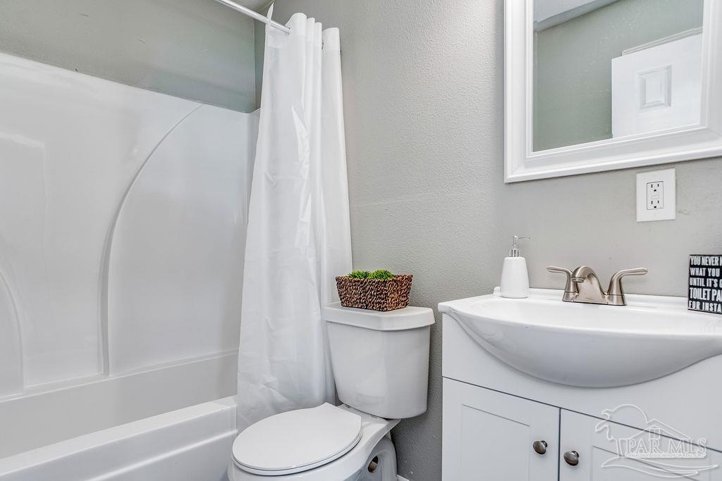 10610 Chemstrand Road Pensacola, FL 32514 - Photo 18 of 23