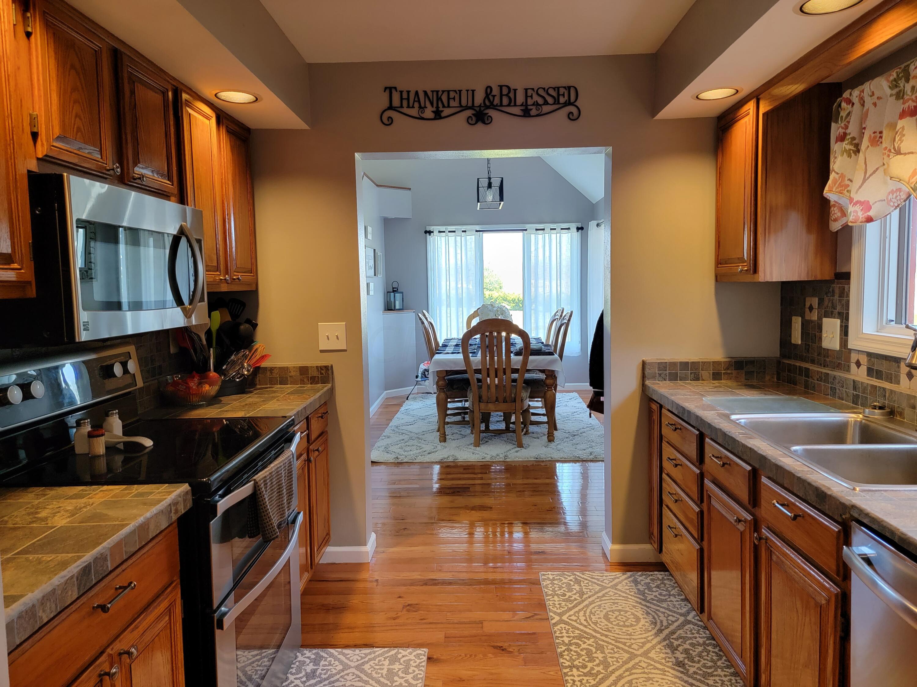189 McAdams Road Cable, OH 43009 - Photo 11 of 38 KITCHEN