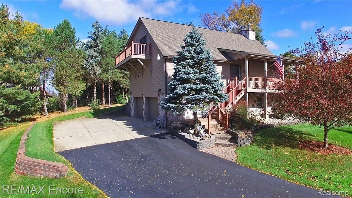 551 North Baldwin Road Oxford, MI 48371 - Photo 36 of 43 551 N Baldwin Oxford (24).jpg