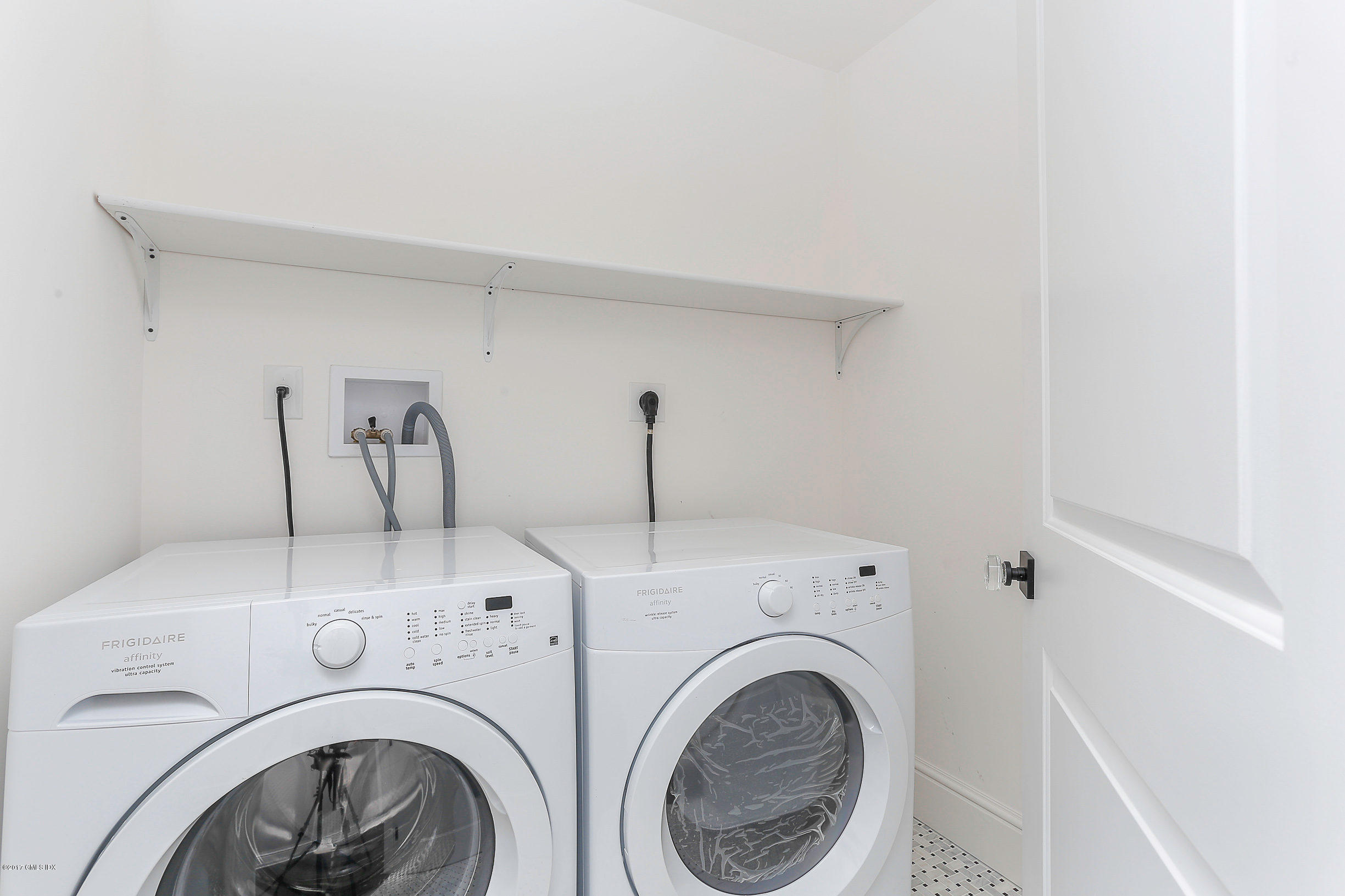 1 Club Road Riverside, CT 06878 - Photo 29 of 37 a utility room with dryer and washer