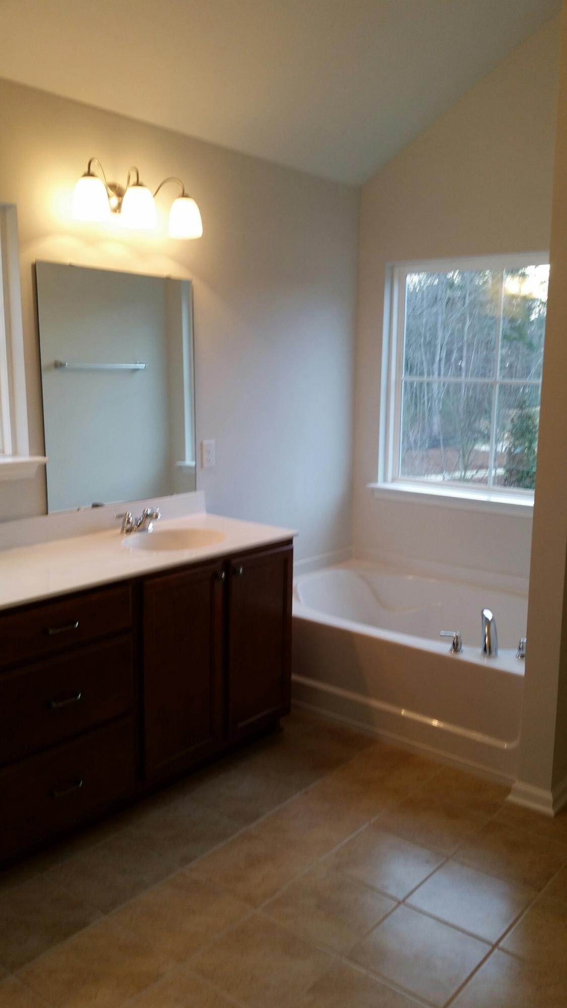 167 Hickory Ridge Way Summerville, SC 29483 - Photo 15 of 32 20160106_164936_resized