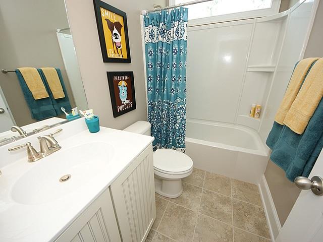 167 Hickory Ridge Way Summerville, SC 29483 - Photo 19 of 32 Bath 2