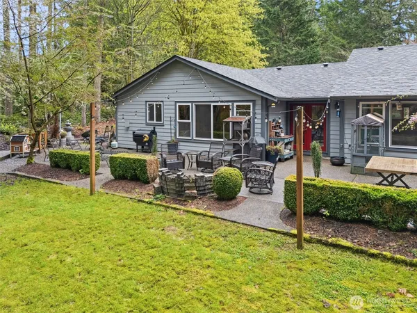 $1,125,000 | 20623 Mainland View Place Northeast, Suquamish, WA 98392