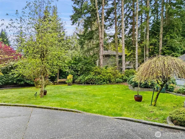$1,125,000 | 20623 Mainland View Place Northeast, Suquamish, WA 98392