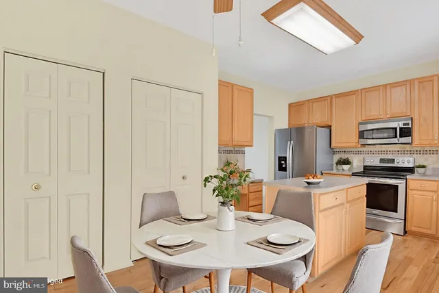 $464,500 | 4250 Flail Drive, Hampstead, MD 21074