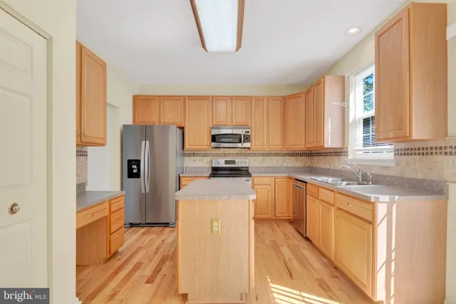 $464,500 | 4250 Flail Drive, Hampstead, MD 21074