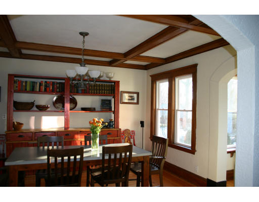 19 Sunset Road, Unit 19 Watertown, MA 02472 - Photo 1 of 17 a view of a dining room with furniture and window