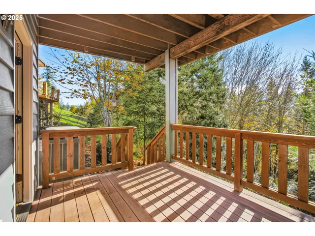 $670,000 | 156 Wetleau Drive, Lowell, OR 97452