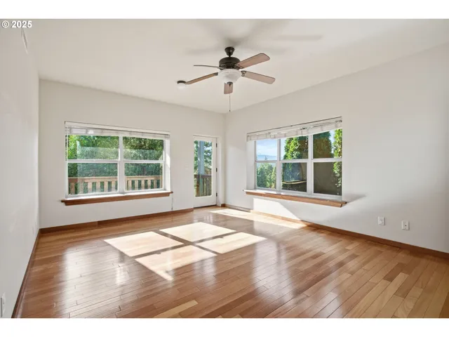 $670,000 | 156 Wetleau Drive, Lowell, OR 97452