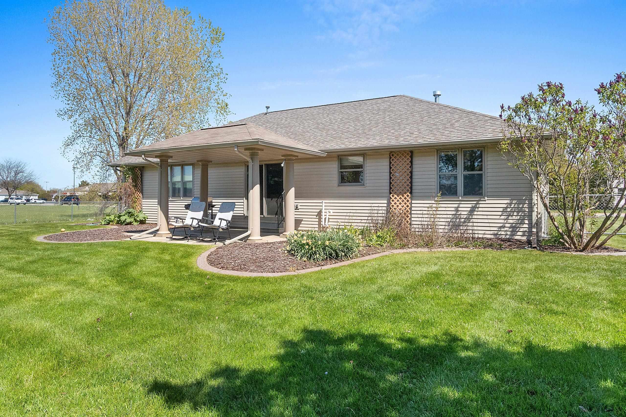 674 Swan Road De Pere, WI 54115 - Photo 39 of 51