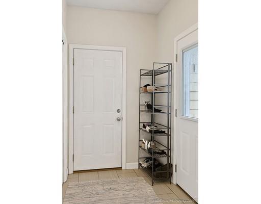 57 Candlestick Road North Andover, MA 01845 - Photo 4 of 42 Gallery Image 4