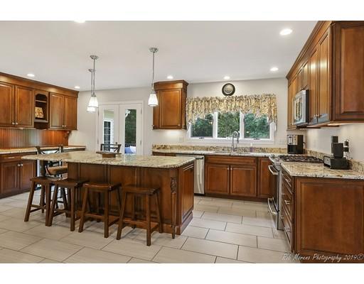 57 Candlestick Road North Andover, MA 01845 - Photo 7 of 42 Gallery Image 7