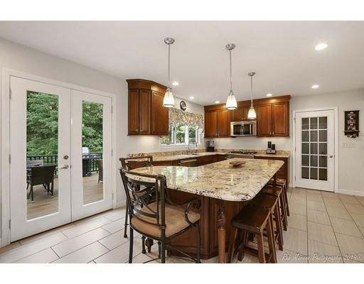 57 Candlestick Road North Andover, MA 01845 - Photo 9 of 42 Gallery Image 9