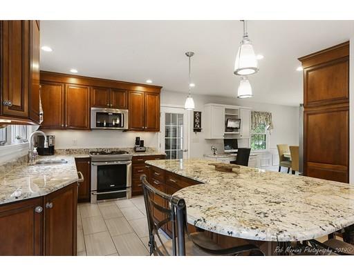 57 Candlestick Road North Andover, MA 01845 - Photo 10 of 42 Gallery Image 10